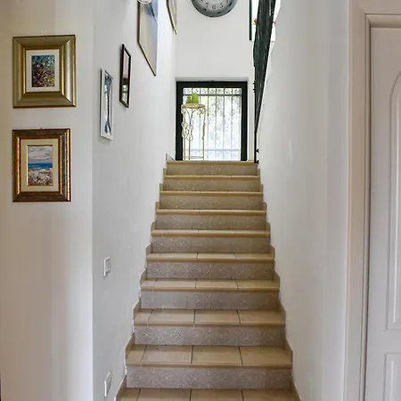 La Incantata Bed & Breakfast 3*